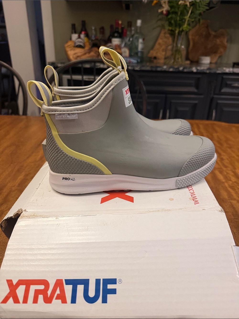 XTRATUF women’s 6” ANKLE DECK BOOT SPORT - Picture 2 of 16